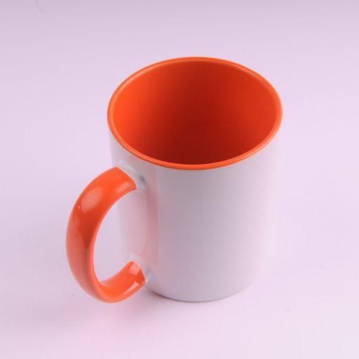 Чашка з оранжевою ручкою